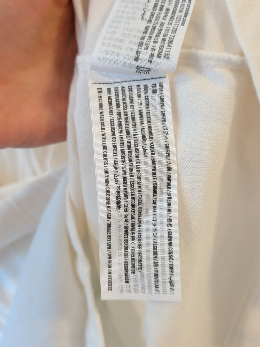 WM Phoenix Open Graphic Tee - White with Green & Yellow Print - Picture 3 of 6